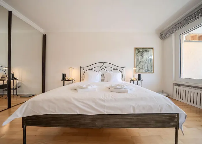 Irmella 39 By Vacations, Mit Pool & Sauna