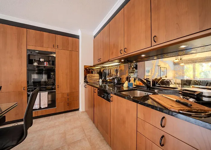 Irmella 39 By Vacations, Mit Pool & Sauna Arosa